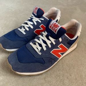 New balance Blue and white running shoes
